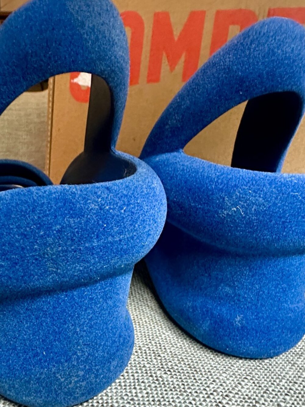 Camper Electric Blue Kobarah Sculptural Slingback Heeled Sandals Sz 8.5 - Picture 3 of 3